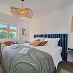 Porto Manera, Summer House Sevid *