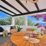 Porto Manera, Summer House Sevid *