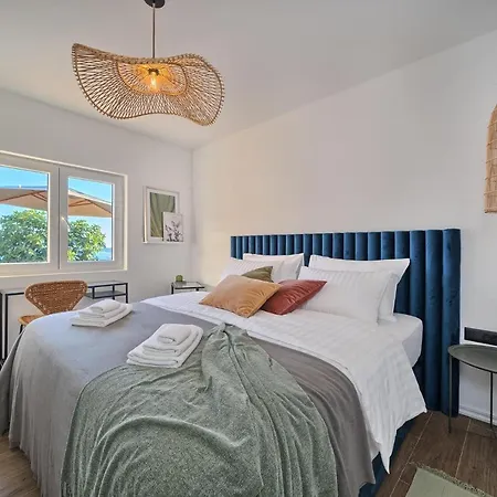 Porto Manera, Summer House Sevid *