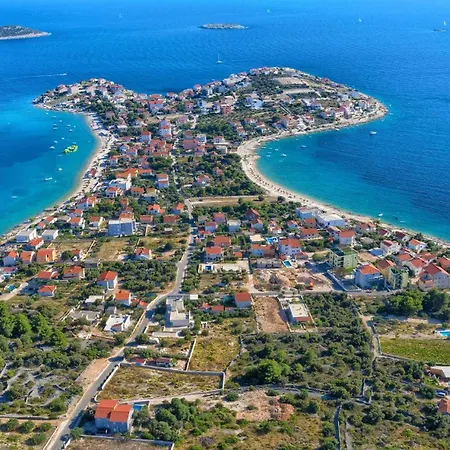 Porto Manera, Summer House Sevid Rogoznica