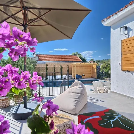 Villa Porto Manera, Summer House Sevid