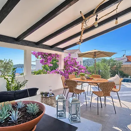 Porto Manera, Summer House Sevid * Rogoznica (Sibenik-Knin)