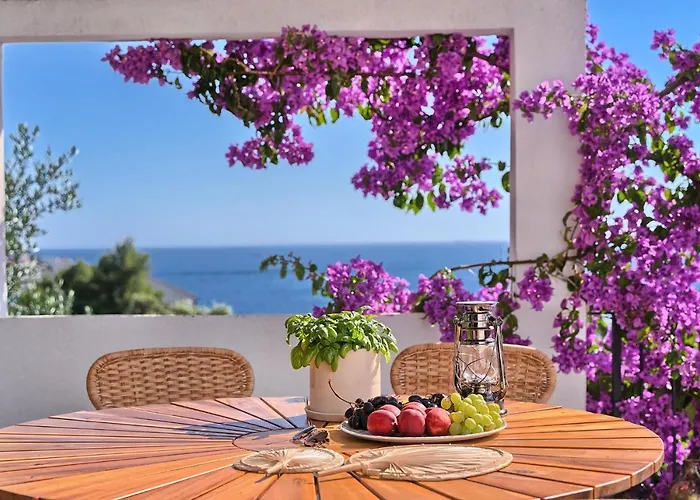 Villa Porto Manera, Summer House Sevid