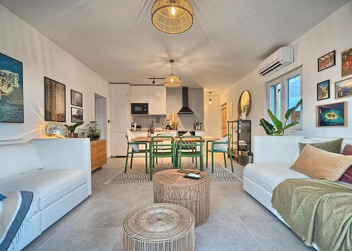 Villa Porto Manera, Summer House Sevid