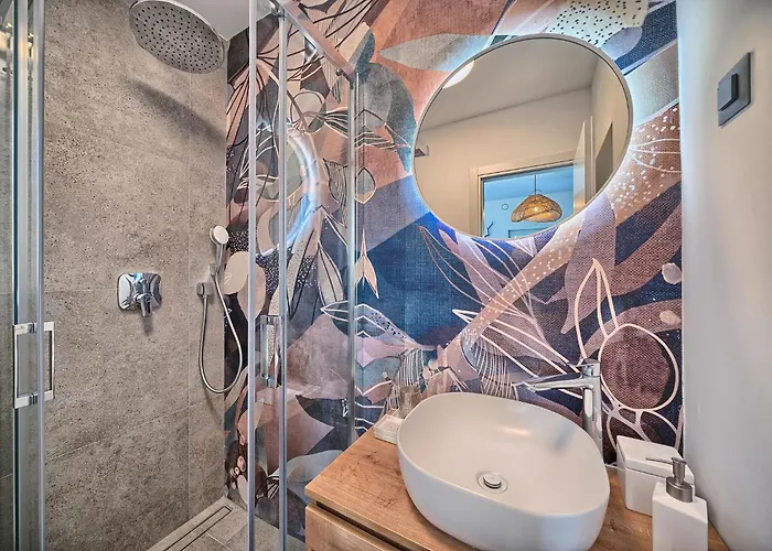 Porto Manera, Summer House Sevid *