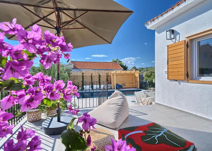 Villa Porto Manera, Summer House Sevid